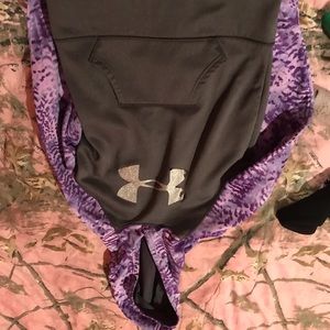 Under Armour Sweatshirt